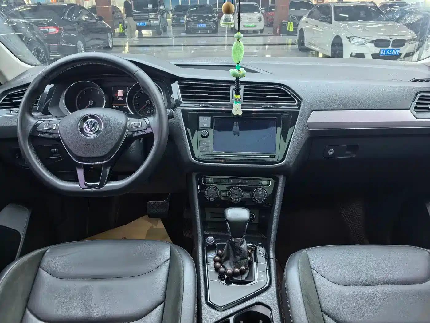 Tiguan L 2019 330TSI Automatic 2WD Panoramic Comfort Edition (China VI Emission Standard) — миниатюра 6