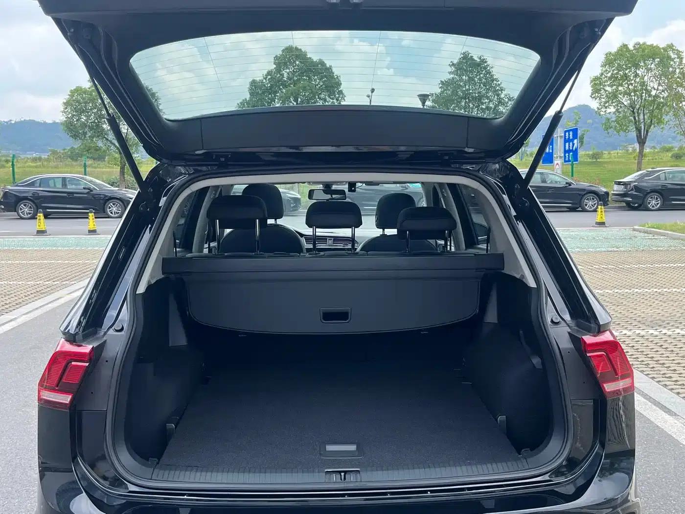 Tiguan L 2021 330TSI Automatic 2WD Smart Edition — миниатюра 13