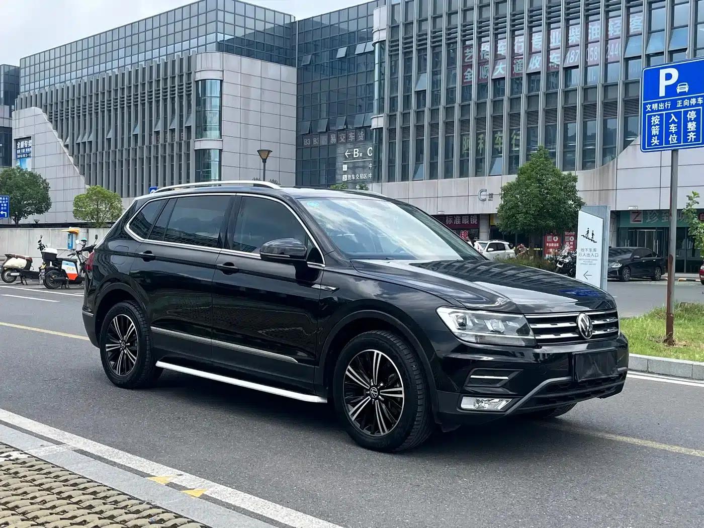 Tiguan L 2021 330TSI Automatic 2WD Smart Edition — миниатюра 3