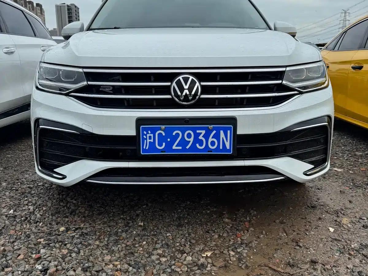 Tiguan L 2022 330TSI Automatic 2WD Comfort Edition — миниатюра 1