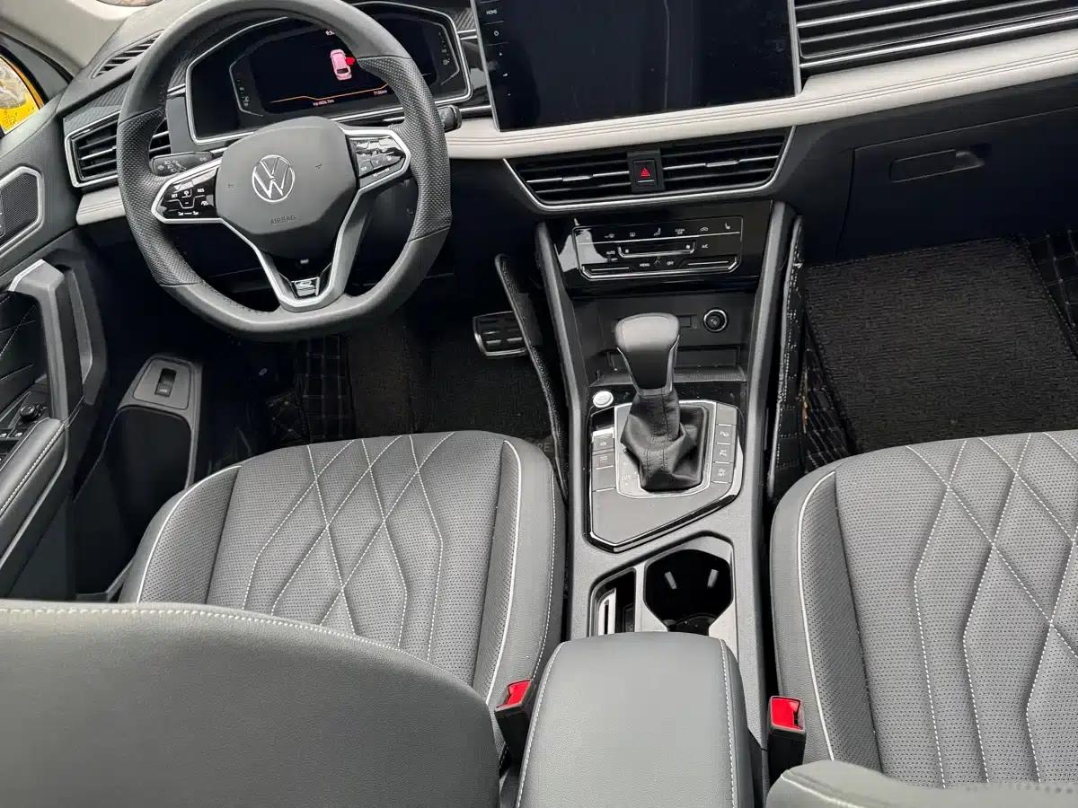 Tiguan L 2022 330TSI Automatic 2WD Comfort Edition — миниатюра 6