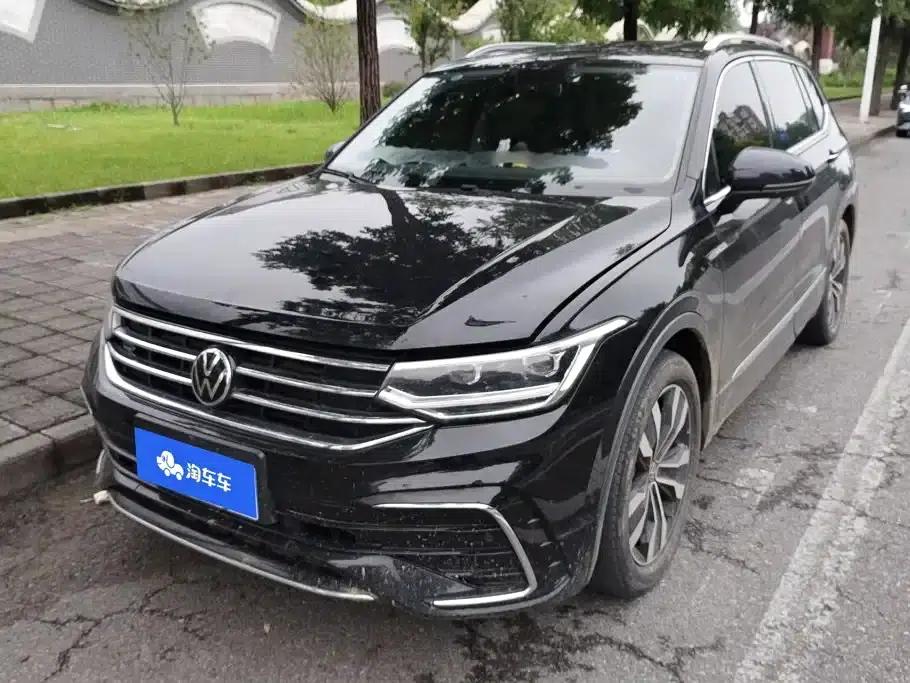 Tiguan L 2022 330TSI Automatic 2WD R-Line Premium Edition — миниатюра 1