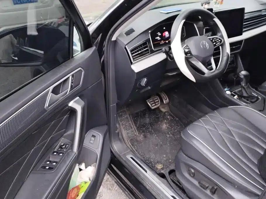Tiguan L 2022 330TSI Automatic 2WD R-Line Premium Edition — миниатюра 7