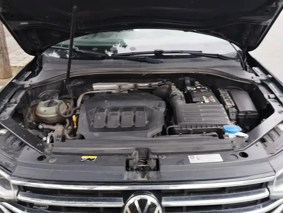 Tiguan L 2022 330TSI Automatic 2WD R-Line Premium Edition — миниатюра 10