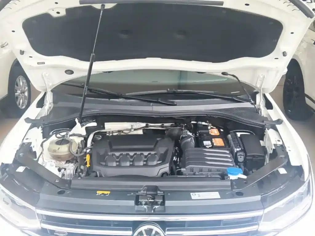 Tiguan L 2024 330TSI Automatic 2WD R-Line Premium Edition — миниатюра 20