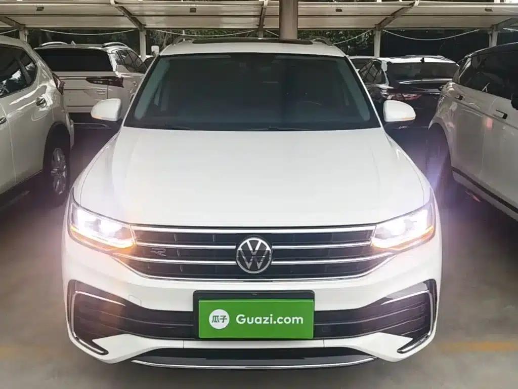 Tiguan L 2024 330TSI Automatic 2WD R-Line Premium Edition — миниатюра 3