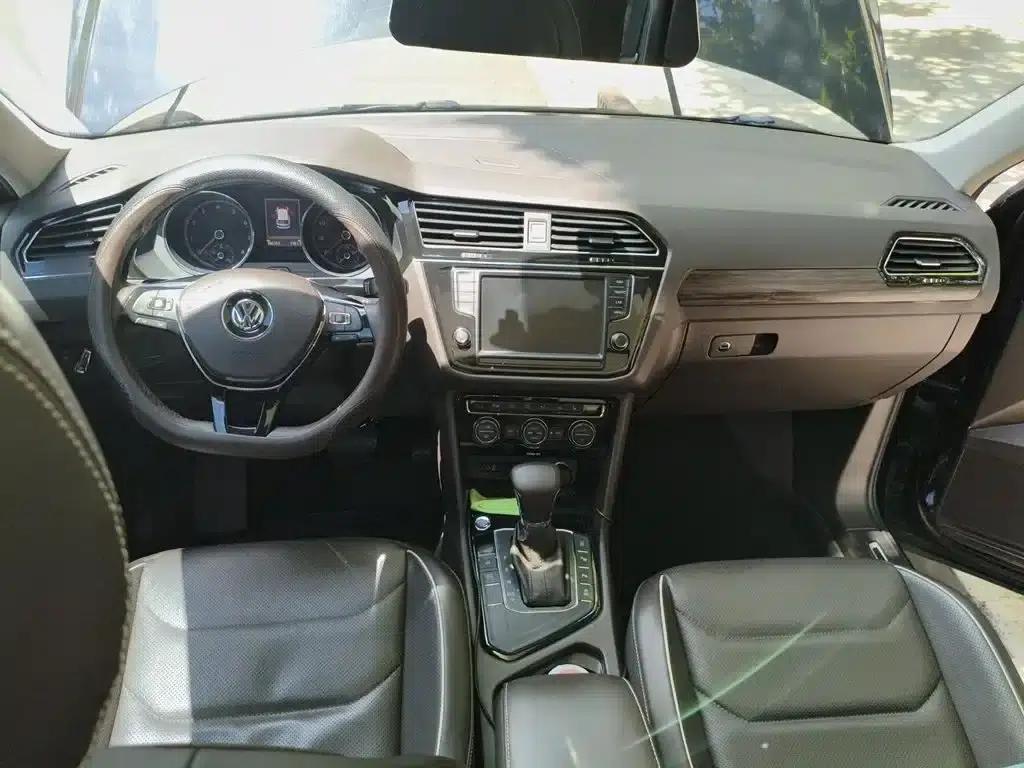 Tiguan L 2017 330TSI Automatic 2WD Flagship Edition — миниатюра 13