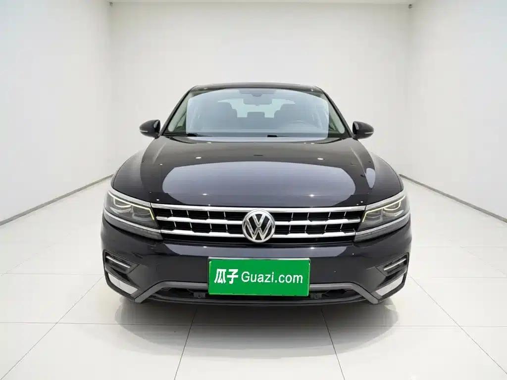 Tiguan L 2017 330TSI Automatic 2WD Flagship Edition — миниатюра 24