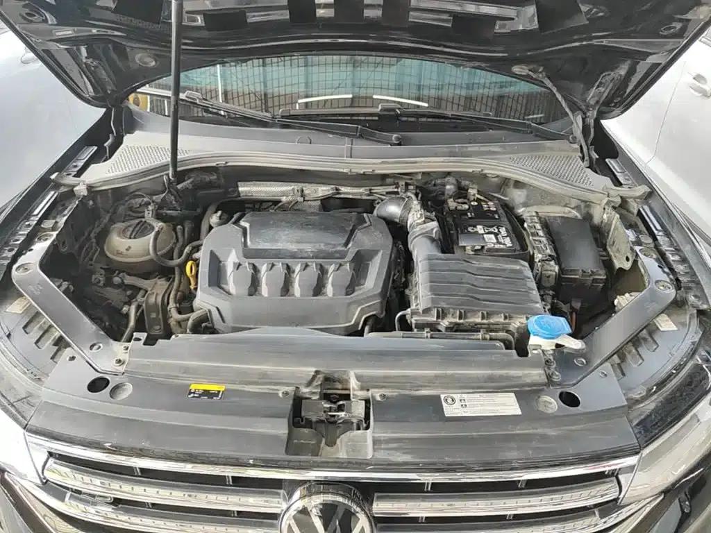 Tiguan L 2024 Outstanding Edition 330TSI Automatic 2WD R-Line Dragon Edition — миниатюра 20