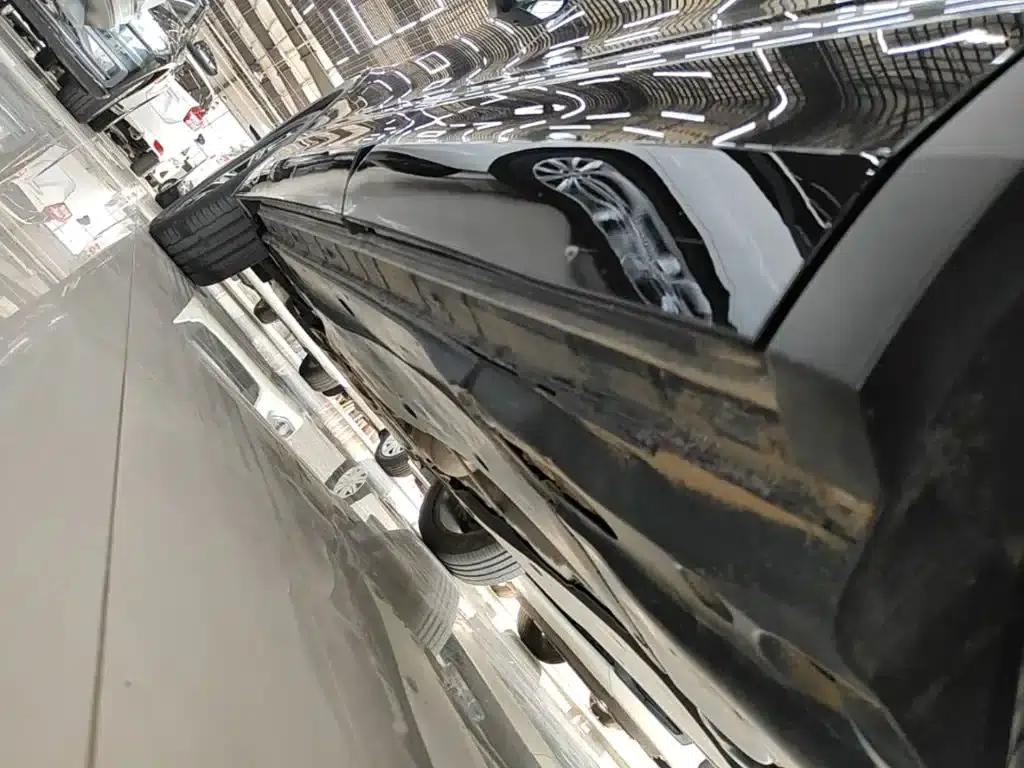 Tiguan L 2024 Outstanding Edition 330TSI Automatic 2WD R-Line Dragon Edition — миниатюра 22