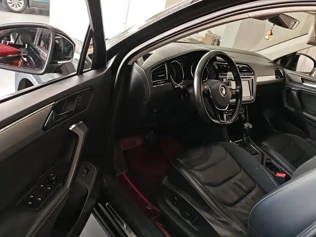 Tiguan L 2019 330TSI Automatic 2WD Smart Luxury Edition (National V Emission Standard) — миниатюра 16