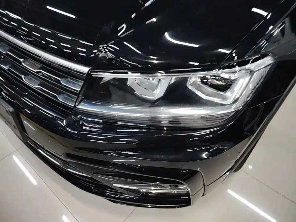 Tiguan L 2021 330TSI Automatic 2WD R-Line Premium Edition — миниатюра 24