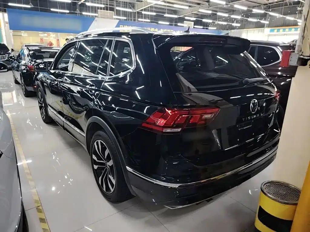 Tiguan L 2021 330TSI Automatic 2WD R-Line Premium Edition — миниатюра 5