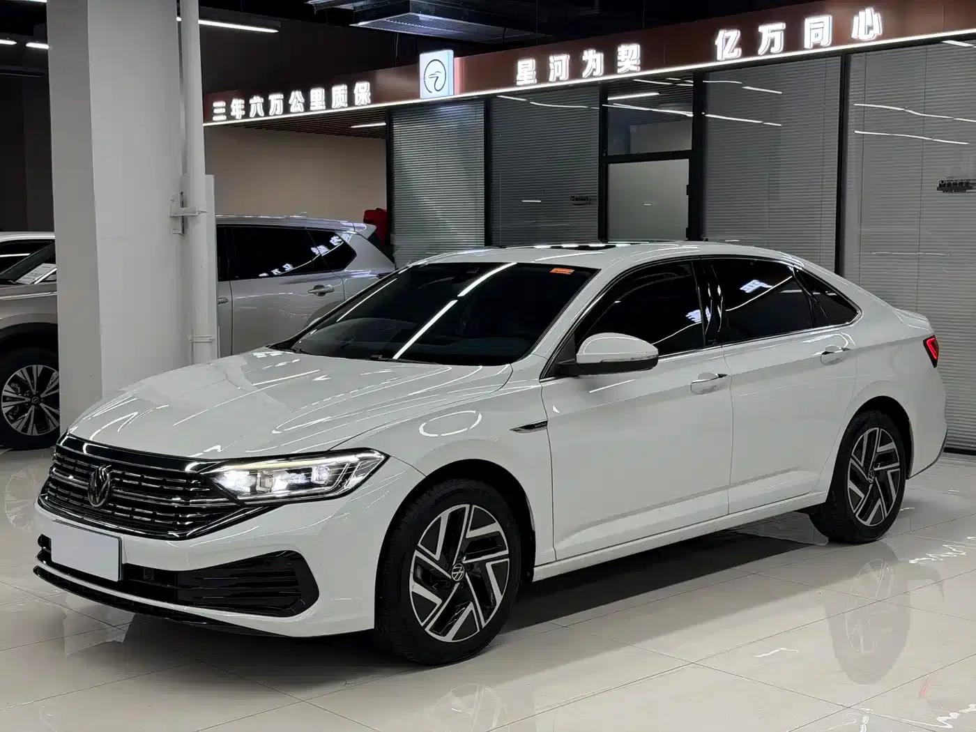2023 Volkswagen Sagitar 280TSI DSG Super Edition — миниатюра 1
