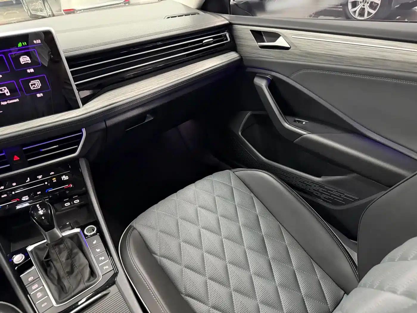 2023 Volkswagen Sagitar 280TSI DSG Super Edition — миниатюра 11