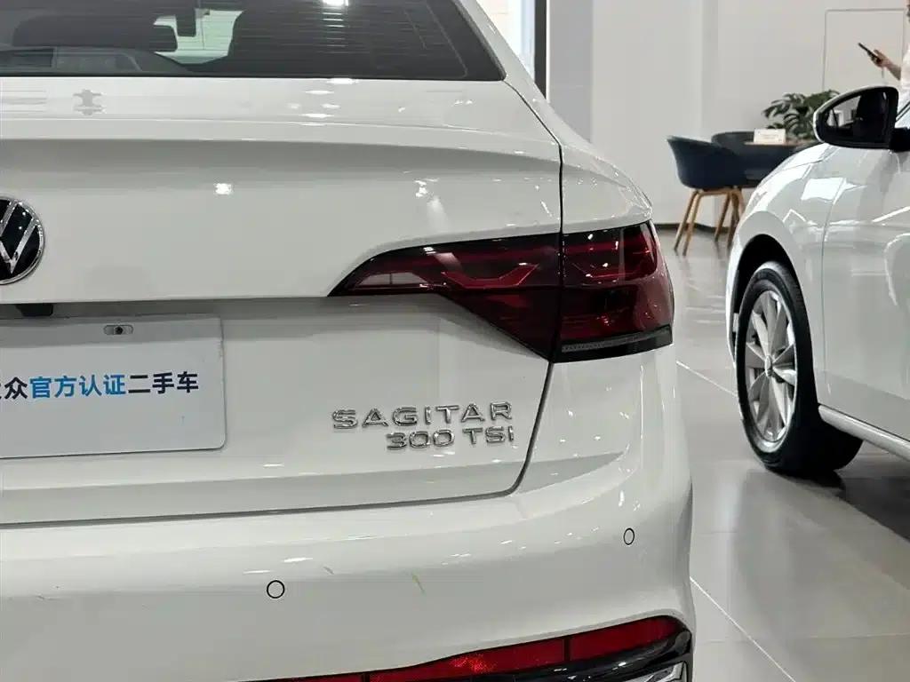 2023 Volkswagen Sagitar 300TSI DSG Super Edition — миниатюра 16