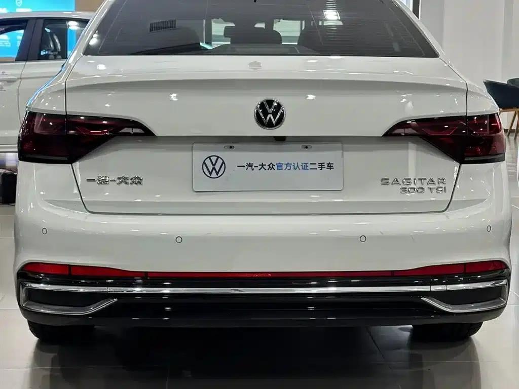 2023 Volkswagen Sagitar 300TSI DSG Super Edition — миниатюра 17
