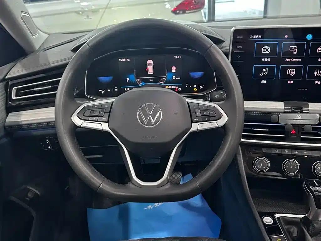2023 Volkswagen Sagitar 300TSI DSG Super Edition — миниатюра 19