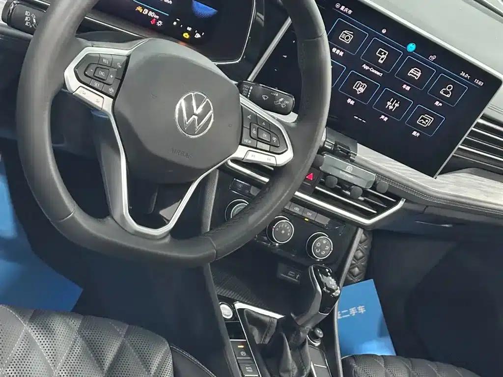 2023 Volkswagen Sagitar 300TSI DSG Super Edition — миниатюра 21