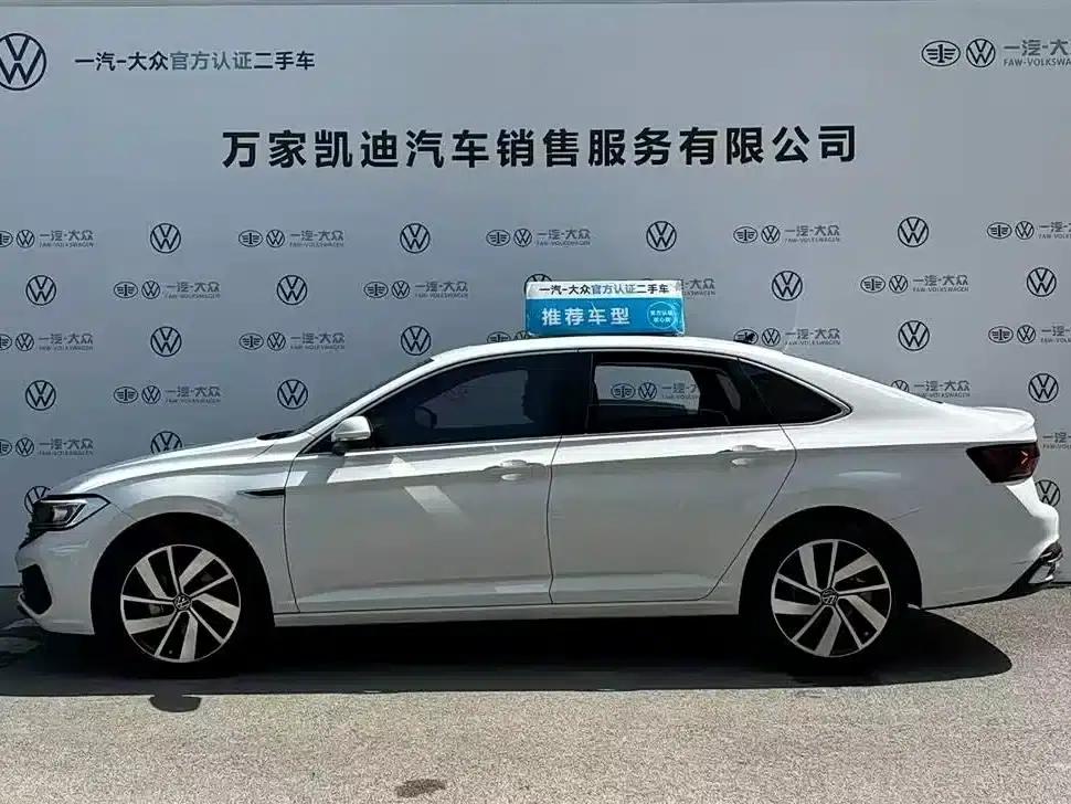 2023 Volkswagen Sagitar 300TSI DSG Super Edition — миниатюра 4