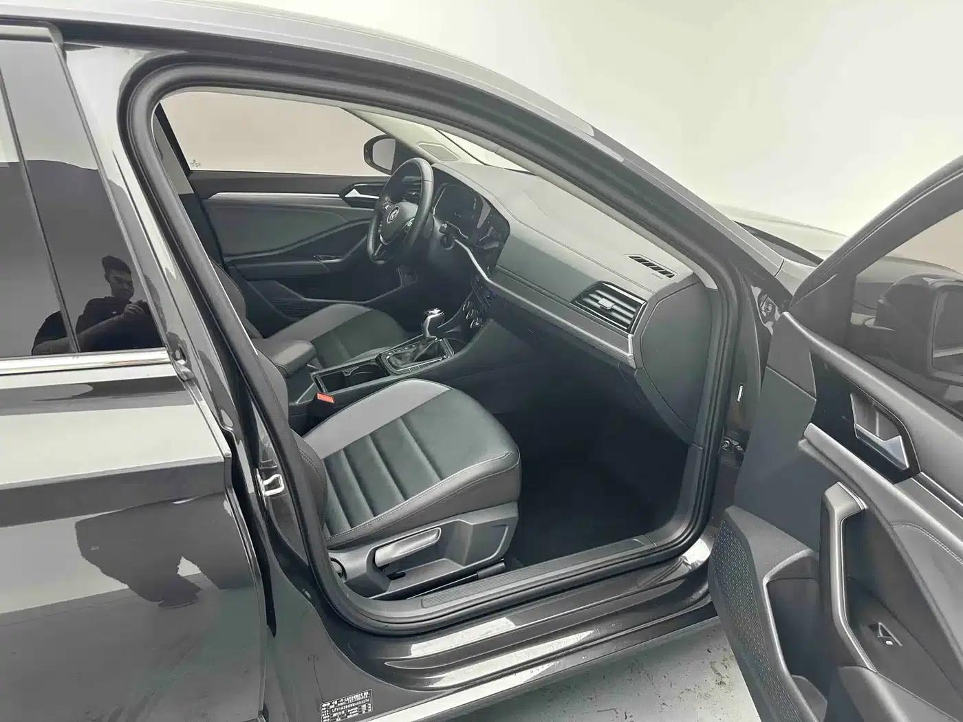 2021 Volkswagen Sagitar 200TSI DSG Comfort Smart Edition — миниатюра 7