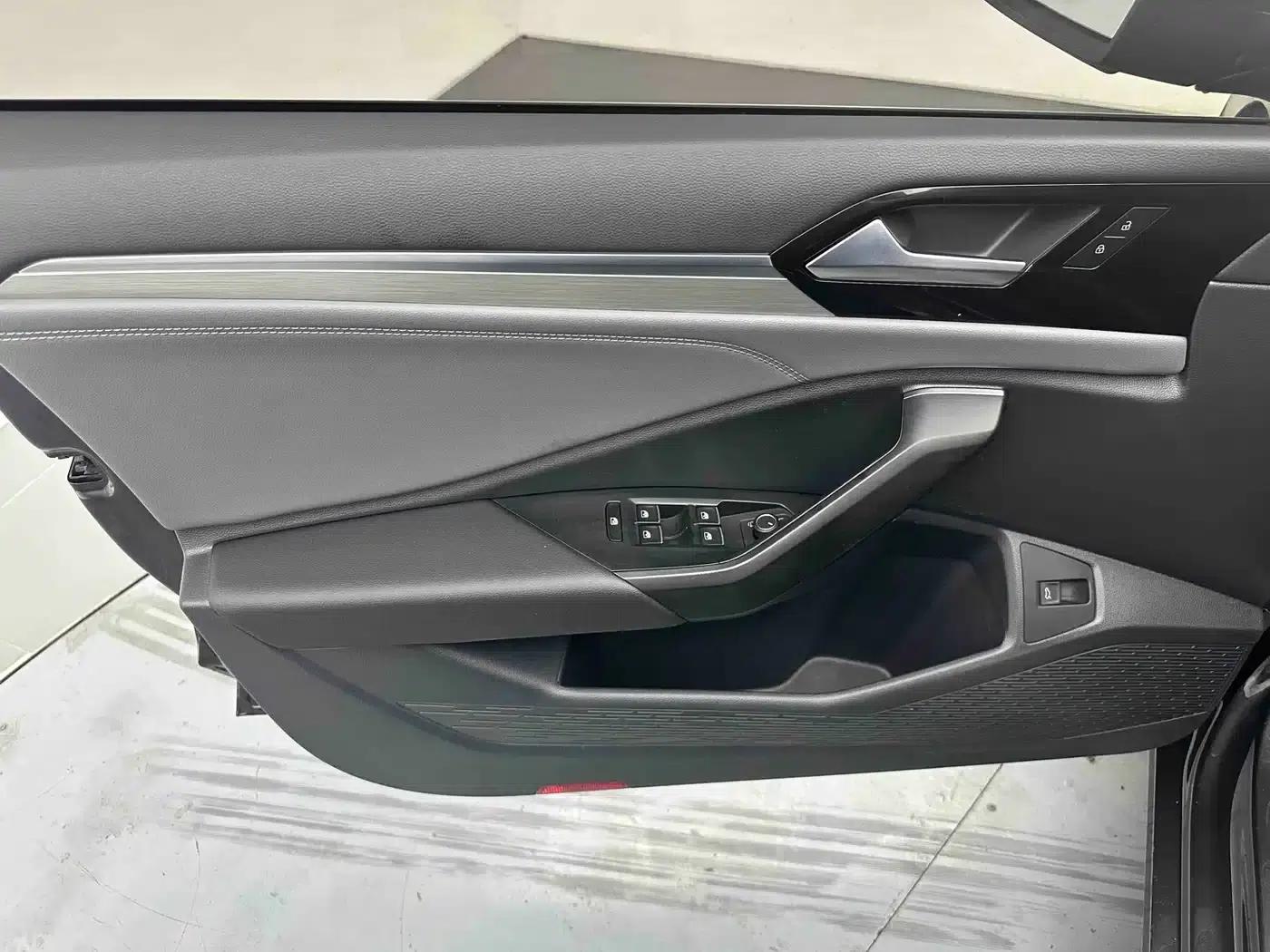 2021 Volkswagen Sagitar 200TSI DSG Comfort Smart Edition — миниатюра 9