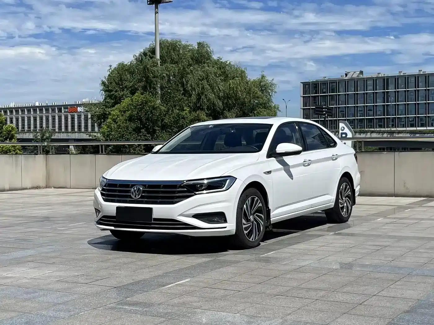 2022 Volkswagen Sagitar 280TSI DSG Flying Edition — миниатюра 1