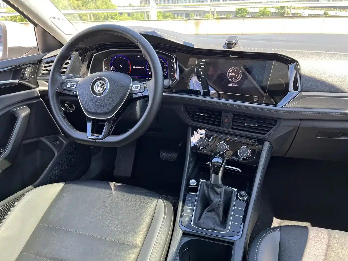 2022 Volkswagen Sagitar 280TSI DSG Flying Edition — миниатюра 11