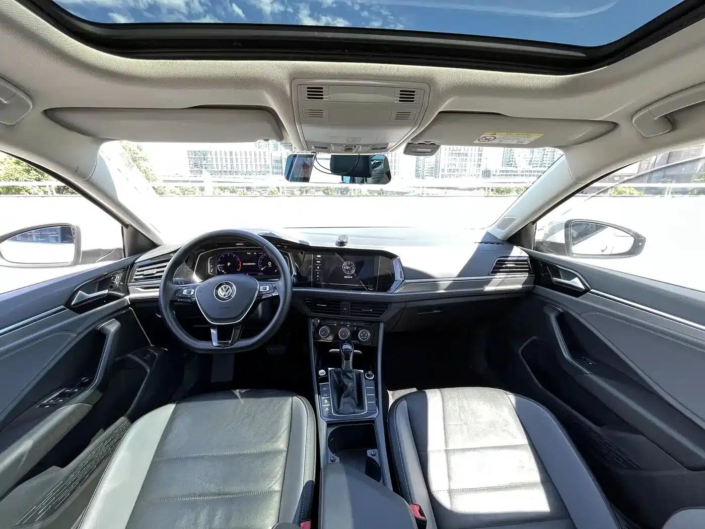 2022 Volkswagen Sagitar 280TSI DSG Flying Edition — миниатюра 6