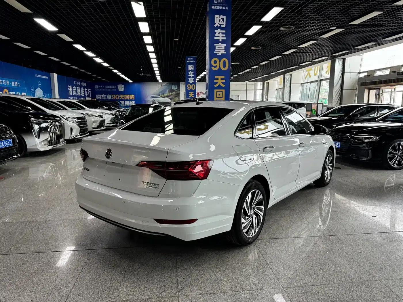 2022 Volkswagen Sagitar 280TSI DSG Flying Edition — миниатюра 14