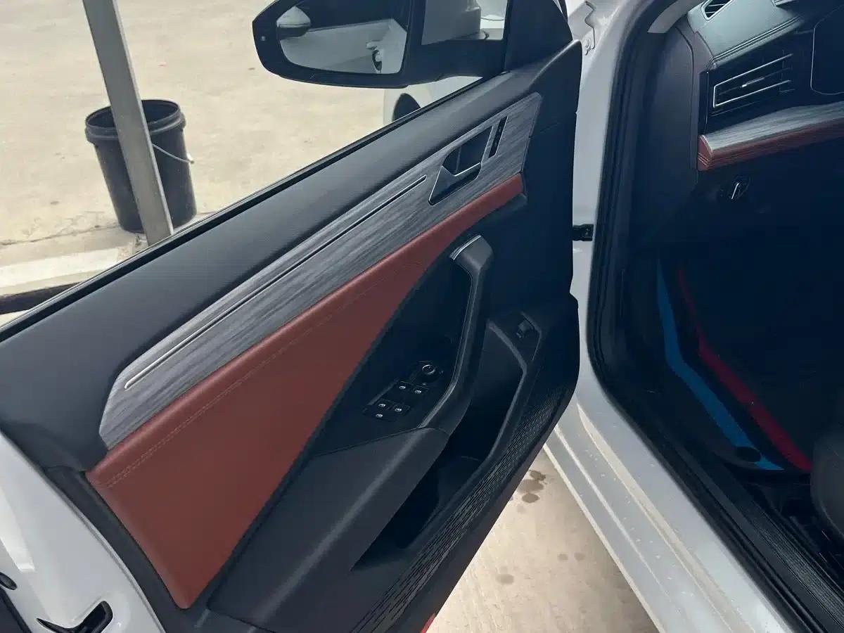 2023 Volkswagen Sagitar 280TSI DSG Super Edition — миниатюра 7