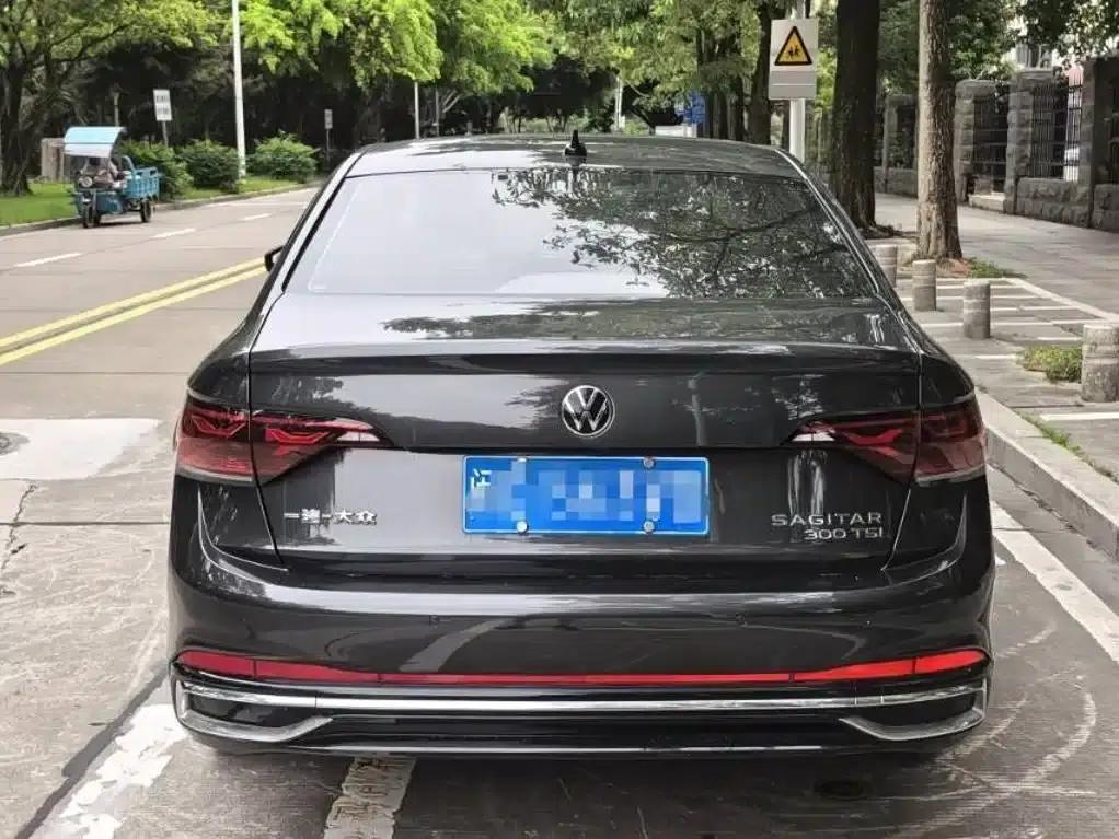 2024 Volkswagen Sagitar 300TSI DSG Super Edition — миниатюра 4