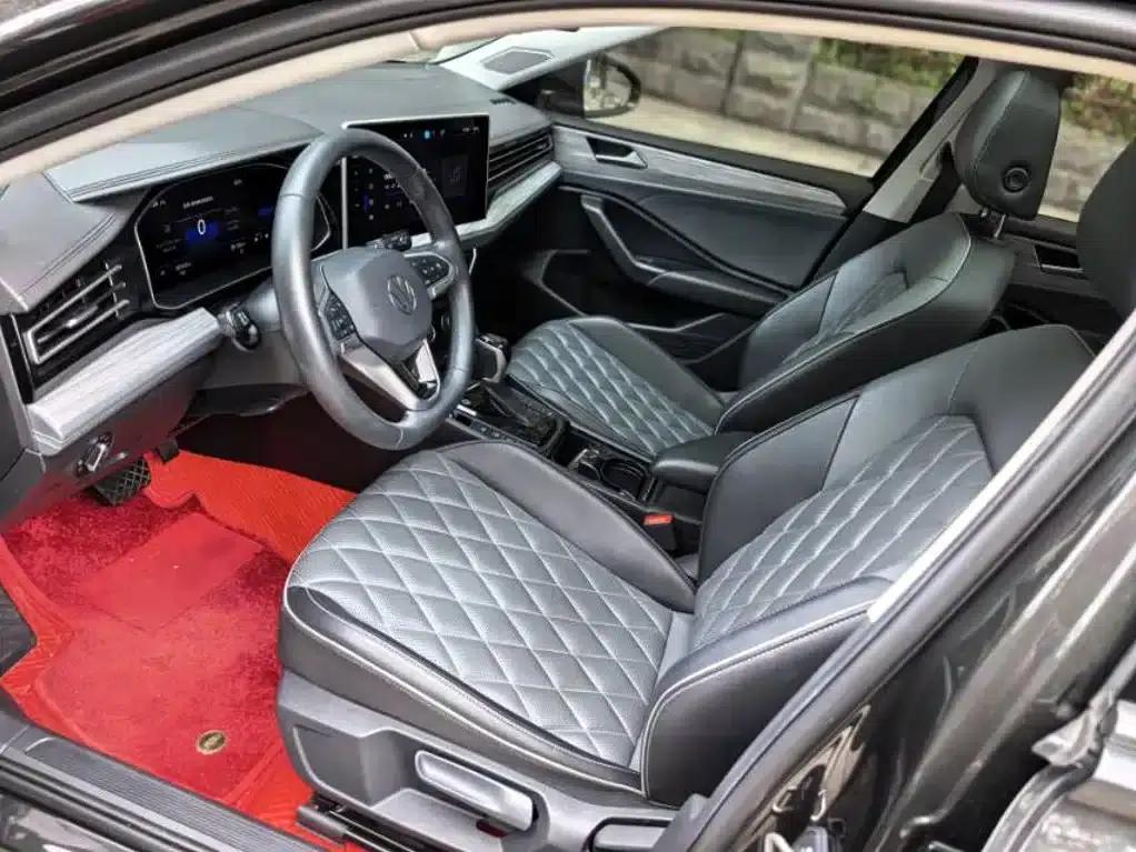 2024 Volkswagen Sagitar 300TSI DSG Super Edition — миниатюра 5