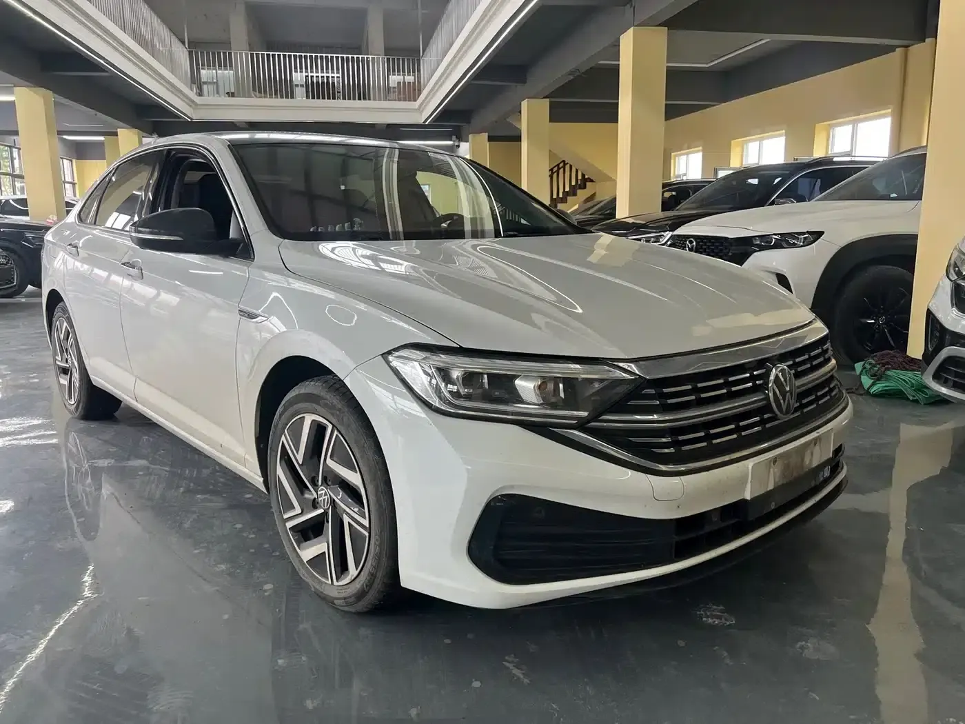 2023 Volkswagen Sagitar 280TSI DSG Beyond Lite Edition — миниатюра 3