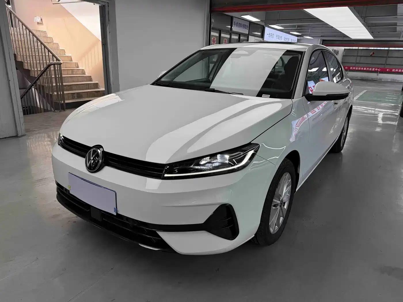 2026 Volkswagen Sagitar S 1.5L Comfort & Style Edition — миниатюра 1