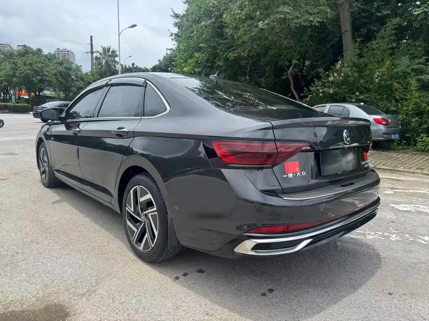 2023 Volkswagen Sagitar 300TSI DSG Super Edition — миниатюра 6