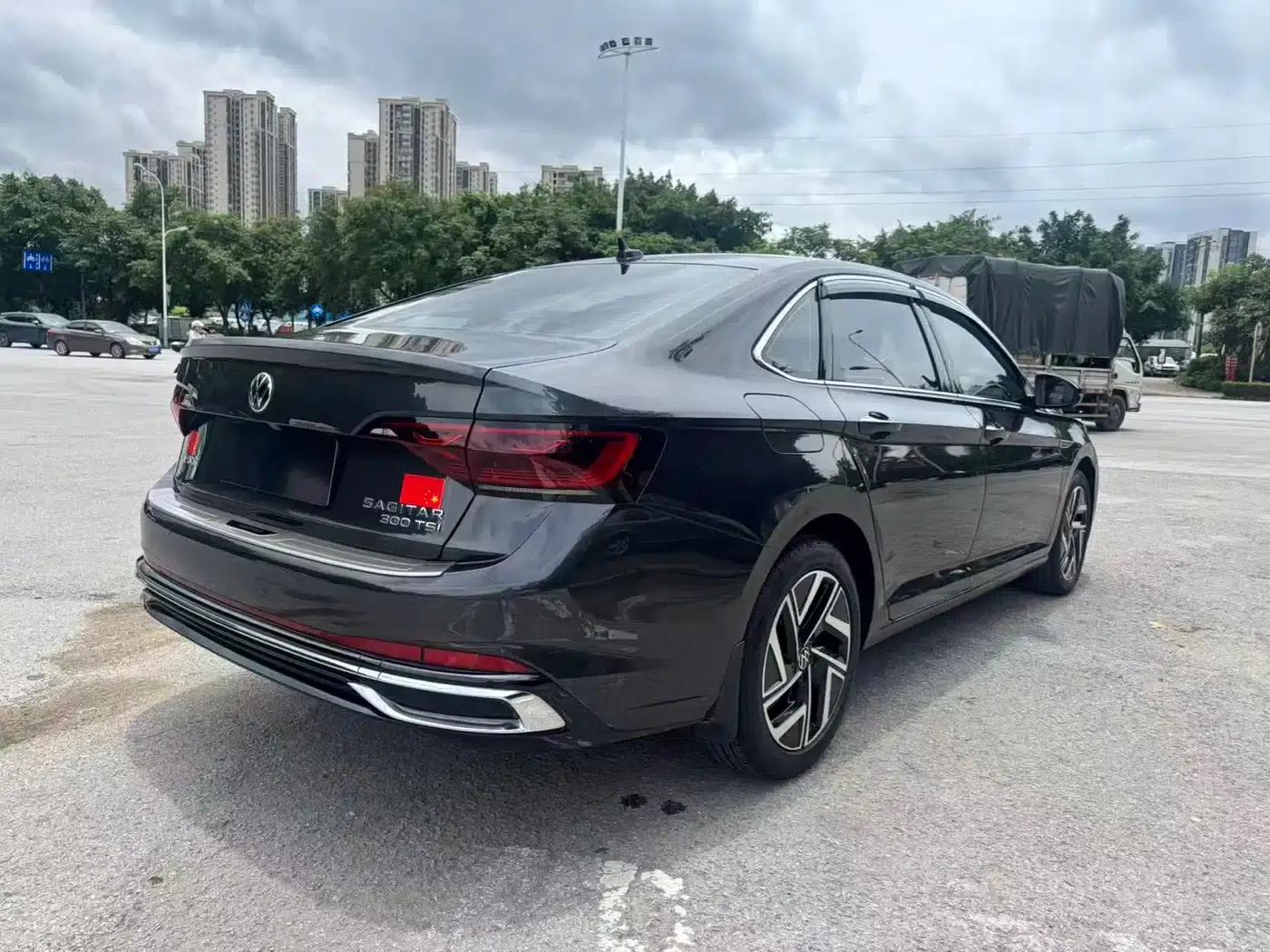 2023 Volkswagen Sagitar 300TSI DSG Super Edition — миниатюра 8