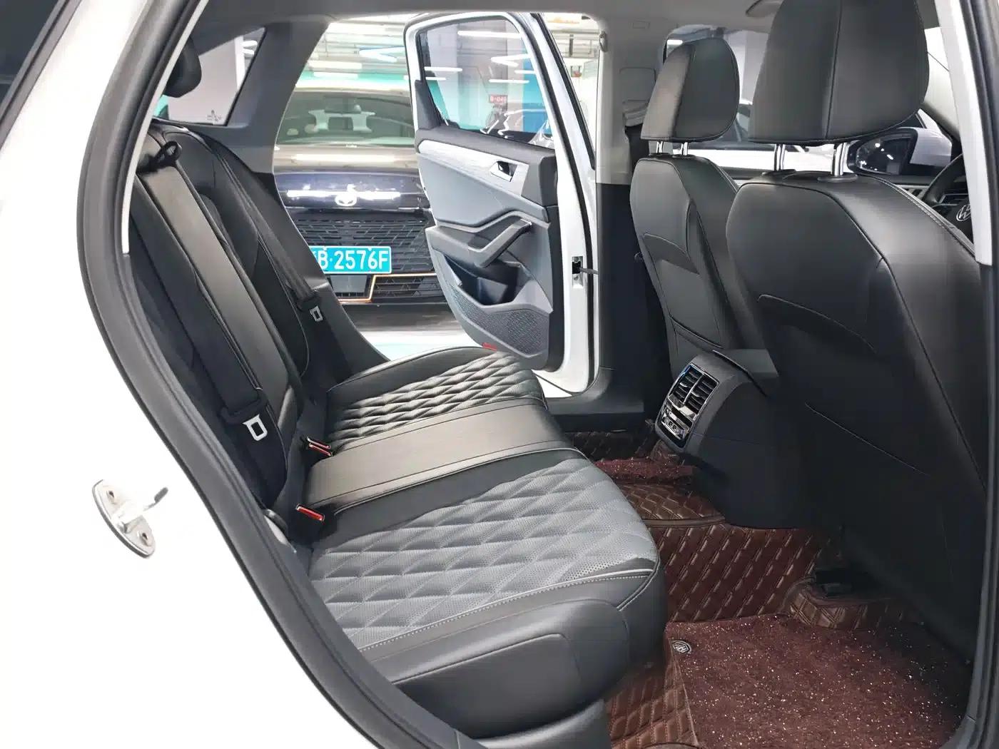 2024 Volkswagen Sagitar 300TSI DSG Super Edition — миниатюра 13