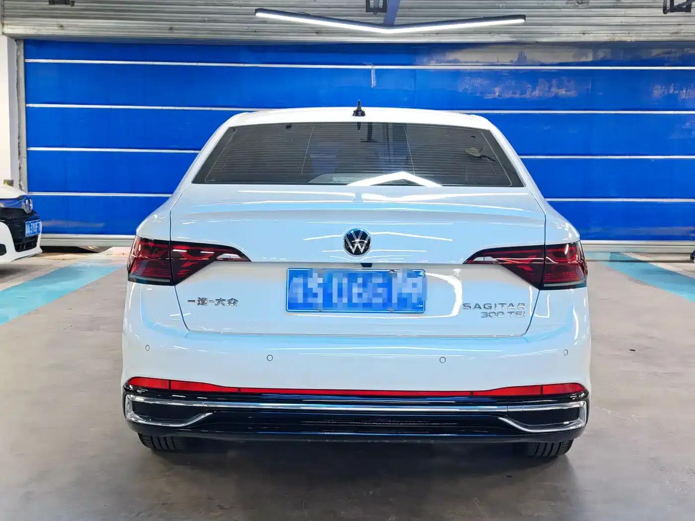 2024 Volkswagen Sagitar 300TSI DSG Super Edition — миниатюра 4