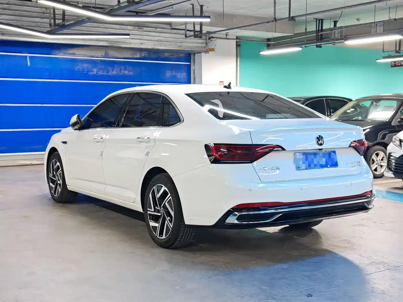 2024 Volkswagen Sagitar 300TSI DSG Super Edition — миниатюра 5