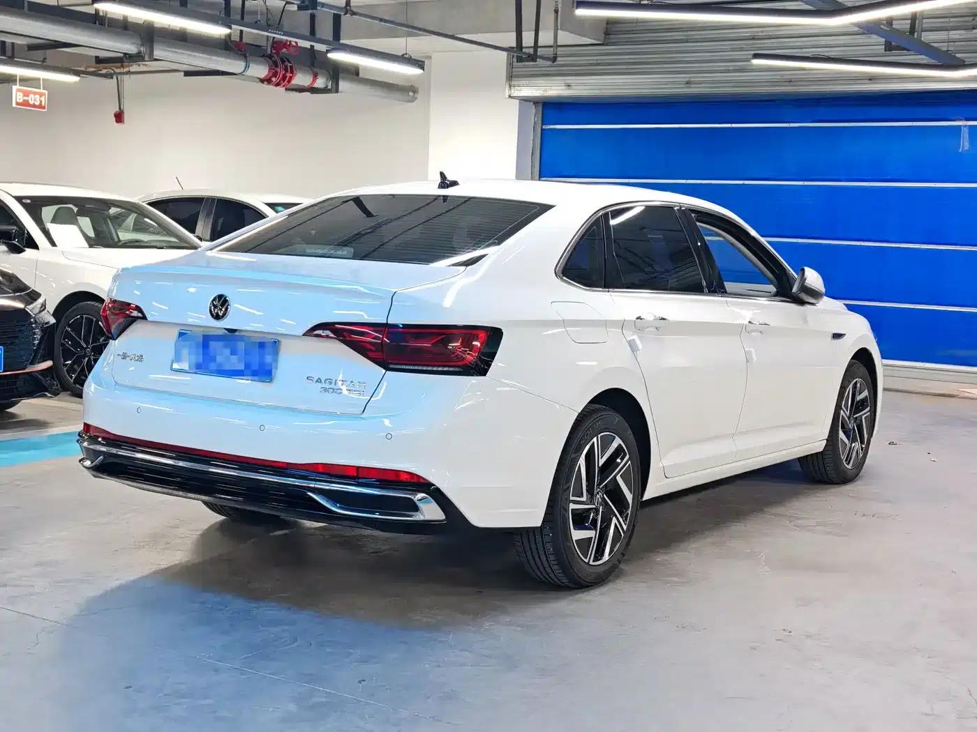 2024 Volkswagen Sagitar 300TSI DSG Super Edition — миниатюра 6