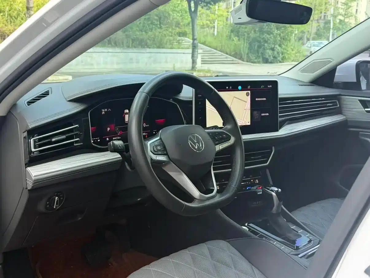 2023 Volkswagen Sagitar 200TSI DSG Super Edition — миниатюра 11
