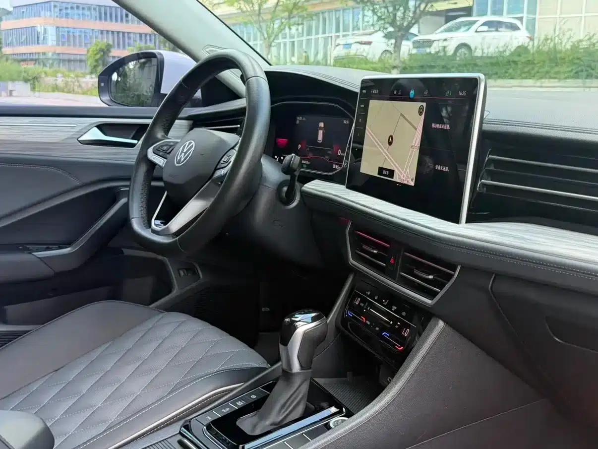 2023 Volkswagen Sagitar 200TSI DSG Super Edition — миниатюра 15