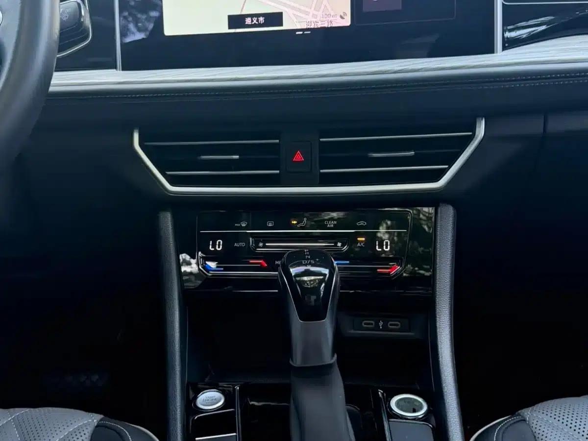 2023 Volkswagen Sagitar 200TSI DSG Super Edition — миниатюра 16