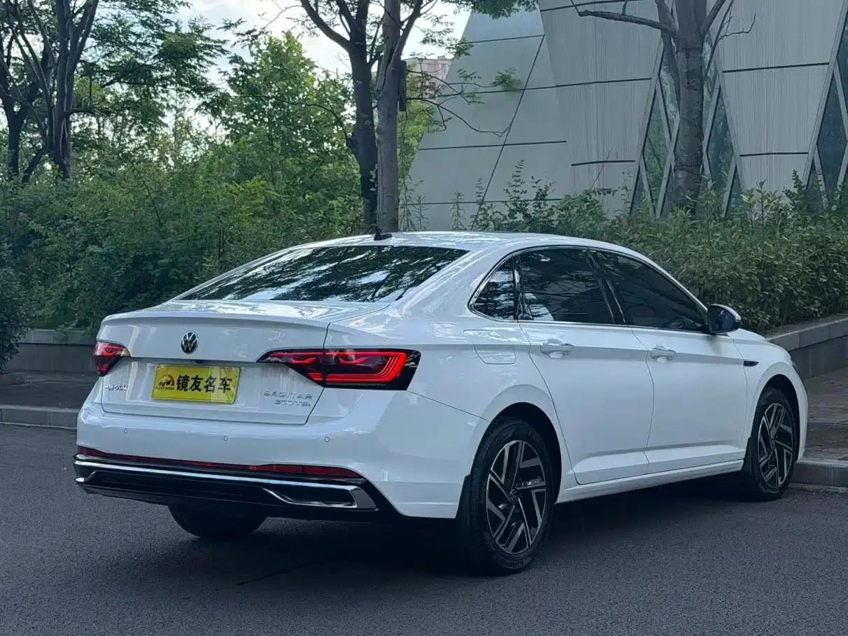 2023 Volkswagen Sagitar 200TSI DSG Super Edition — миниатюра 23