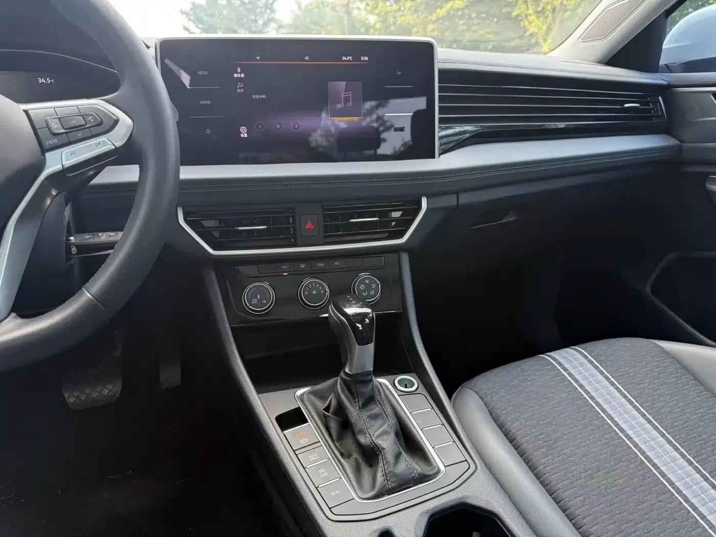 2024 Volkswagen Sagitar 200TSI DSG Flying Edition — миниатюра 18