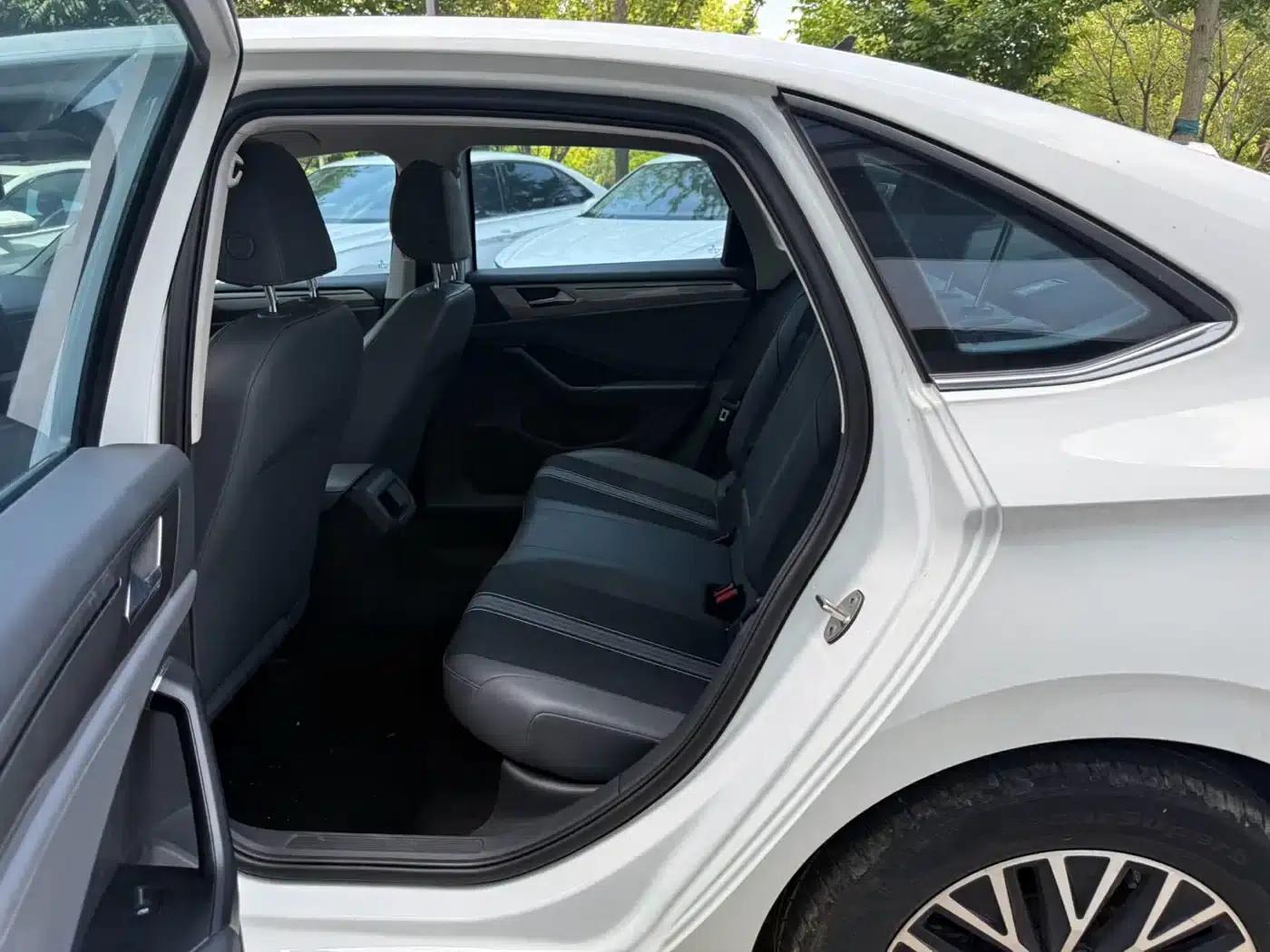 2024 Volkswagen Sagitar 200TSI DSG Flying Edition — миниатюра 9