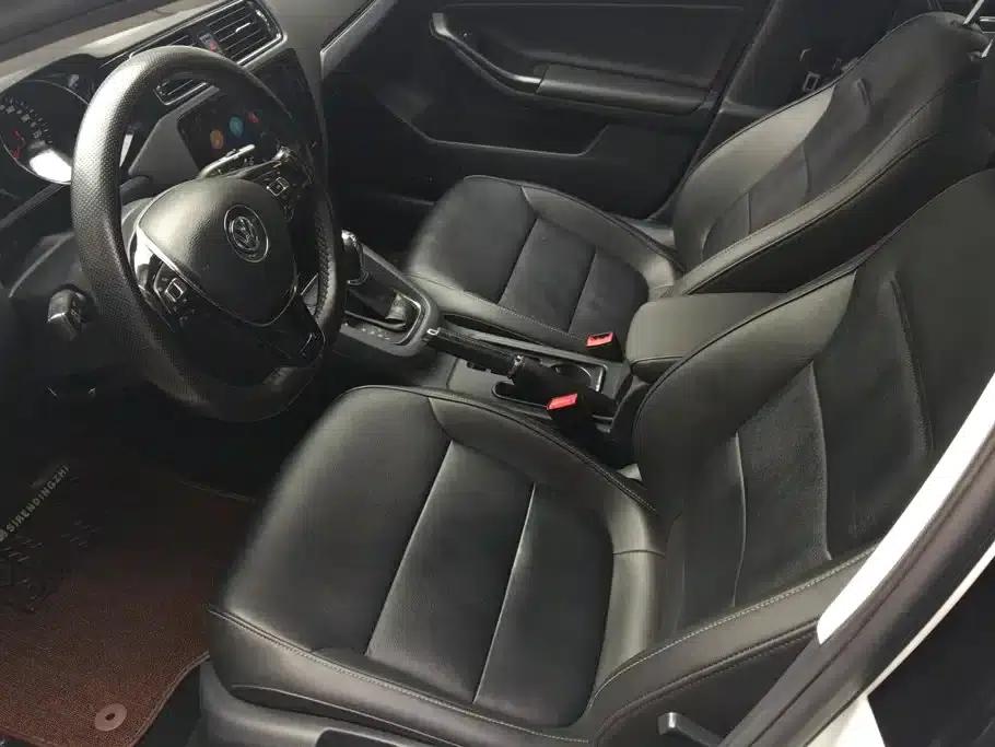 2018 Volkswagen Sagitar 1.6L Automatic Comfort Model — миниатюра 9