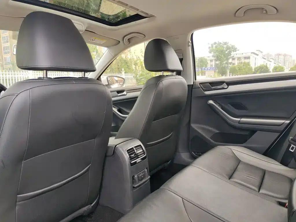 2015 Volkswagen Sagitar 1.6L Automatic Comfort Model — миниатюра 12
