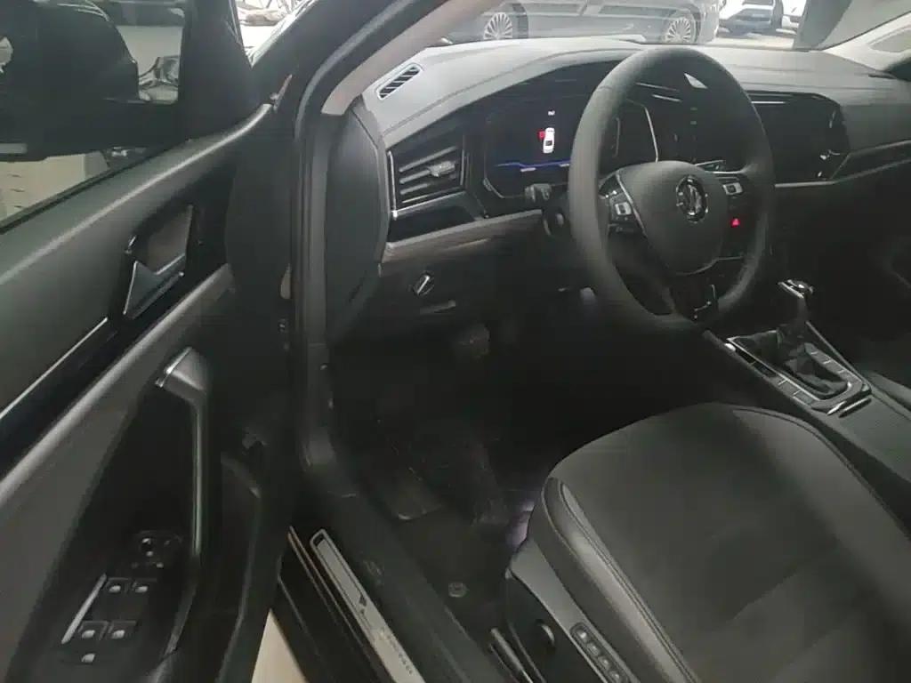2021 Volkswagen Sagitar 280TSI DSG Excellence Edition — миниатюра 15